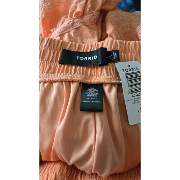 Torrid 5 Inch Pull On Gauze Smocked Ruffle Short Peach Orange size 1X - Picture 10 of 11